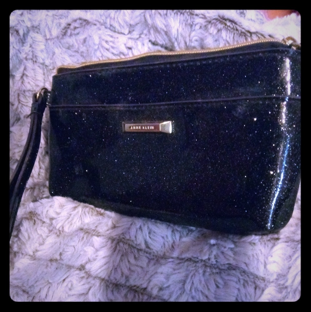 Anne Klein wristlet